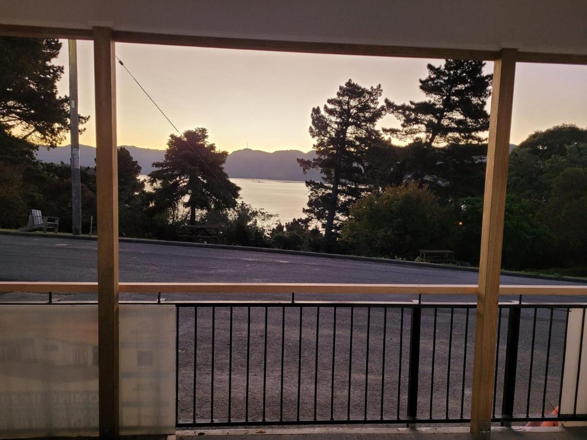 Taimana Boutique Motel Diamond Harbour Экстерьер фото